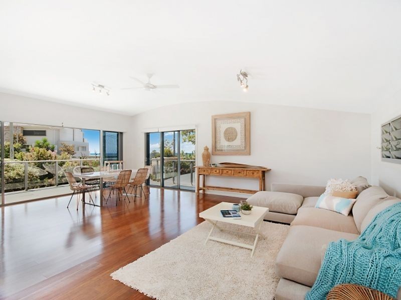 55 Cape Three Points Rd, Avoca Beach NSW 2251