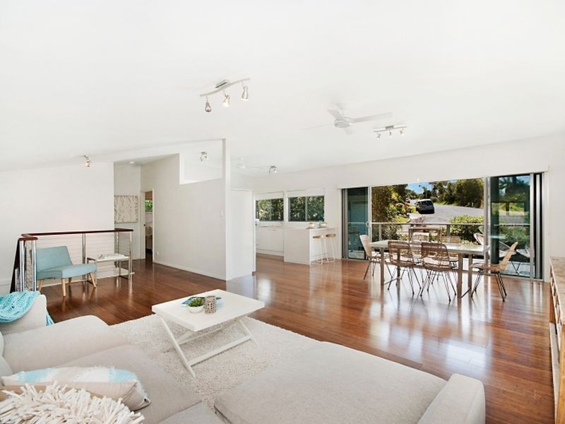 55 Cape Three Points Rd, Avoca Beach NSW 2251