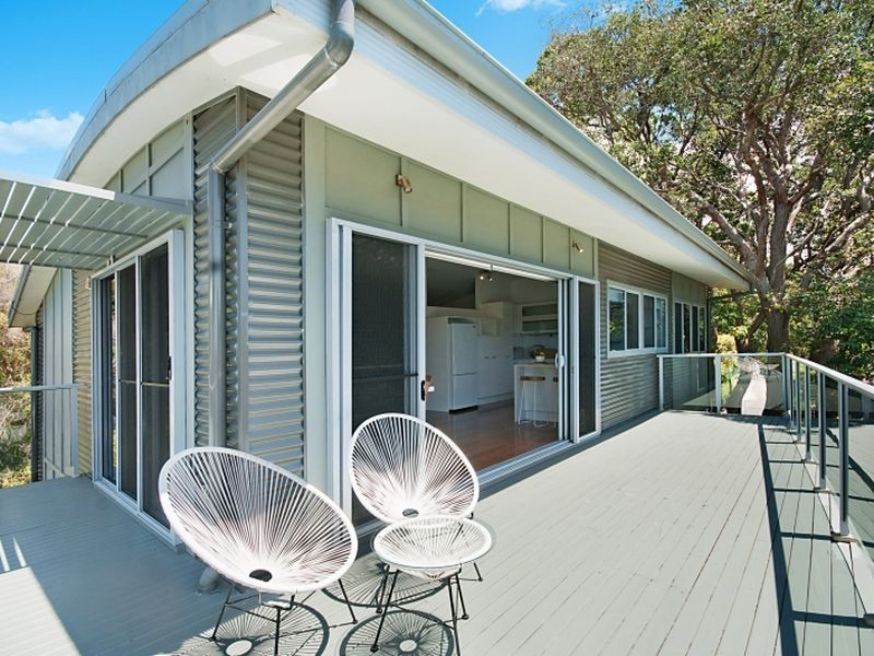 55 Cape Three Points Rd, Avoca Beach NSW 2251