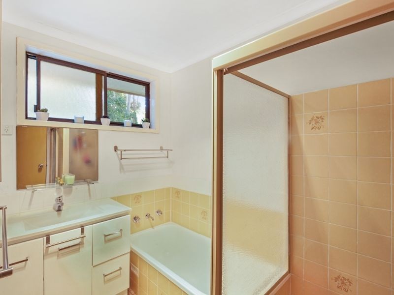 42 Balfour Close, Springfield NSW 2250