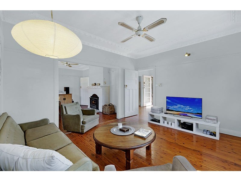 17 Davis Street, Booker Bay NSW 2257