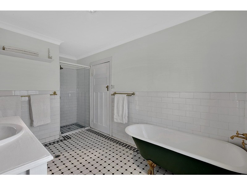 17 Davis Street, Booker Bay NSW 2257