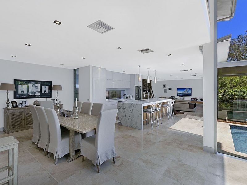 3 North Avoca Pde, North Avoca NSW 2260