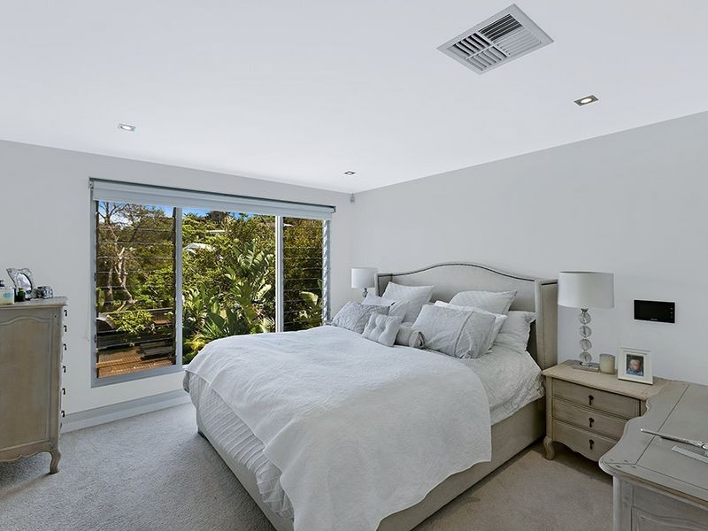 3 North Avoca Pde, North Avoca NSW 2260