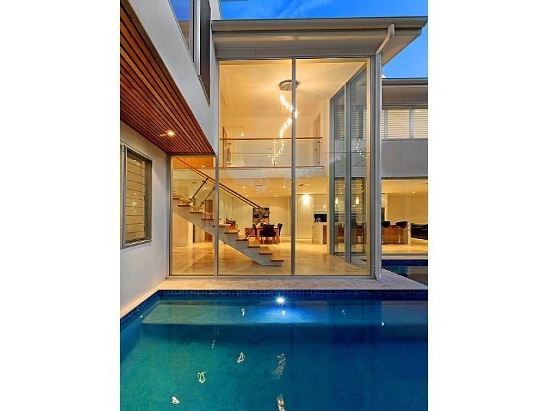 3 North Avoca Pde, North Avoca NSW 2260