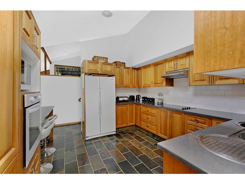 57 Fairscene Crescent, Avoca Beach NSW 2251