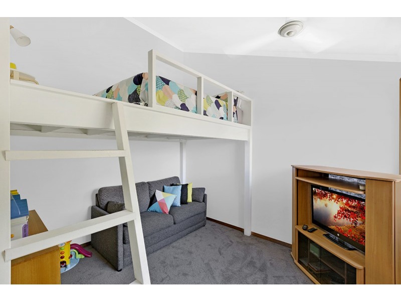 57 Fairscene Crescent, Avoca Beach NSW 2251