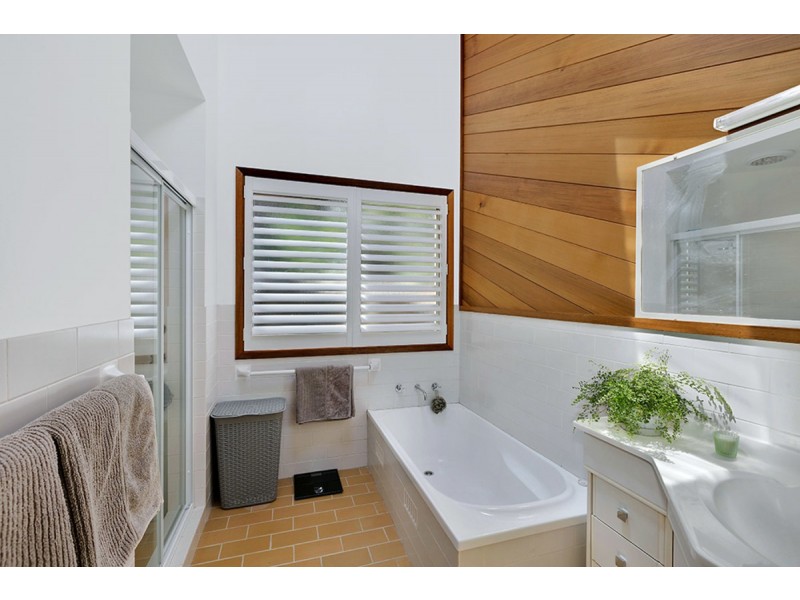 57 Fairscene Crescent, Avoca Beach NSW 2251