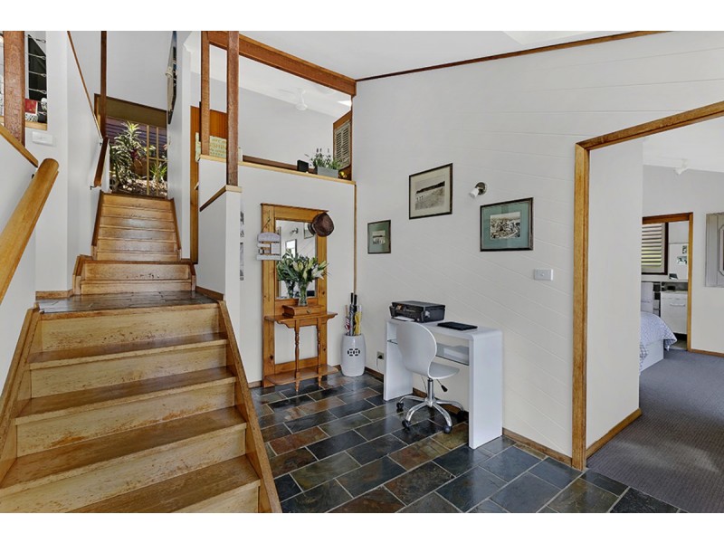 57 Fairscene Crescent, Avoca Beach NSW 2251