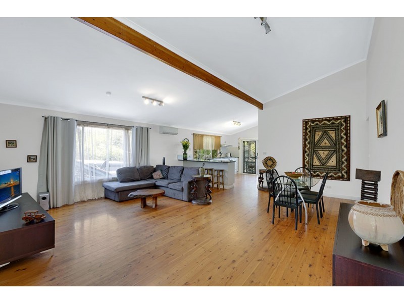 18 Fiesta Crescent, Copacabana NSW 2251