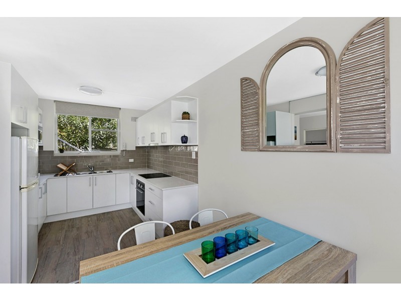 2/145 Avoca Drive, Avoca Beach NSW 2251