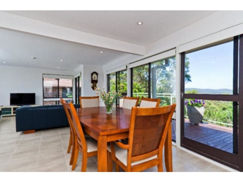 57 Vista Avenue North, Copacabana NSW 2251