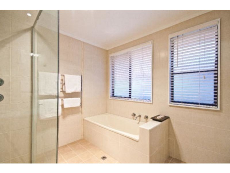 57 Vista Avenue North, Copacabana NSW 2251