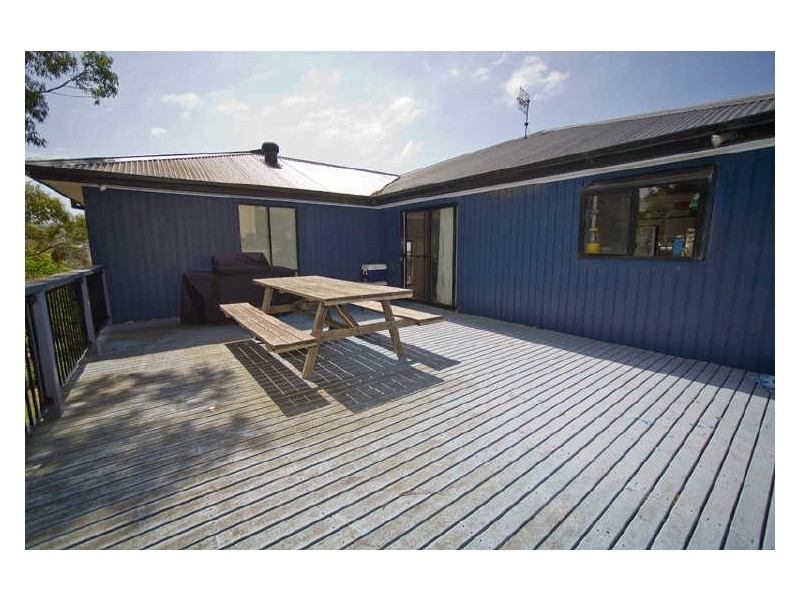 10 Veness Close, Macmasters Beach NSW 2251