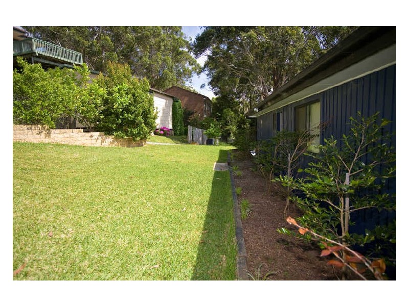 10 Veness Close, Macmasters Beach NSW 2251