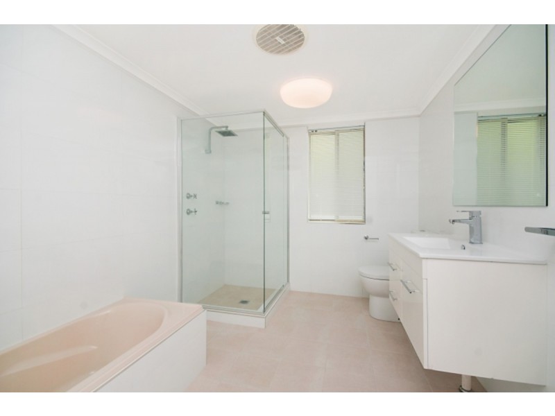 4/280 Terrigal Drive, Terrigal NSW 2260
