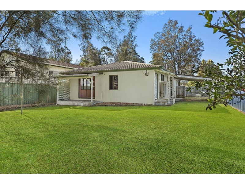385 Tuggerawong Road, Tuggerawong NSW 2259