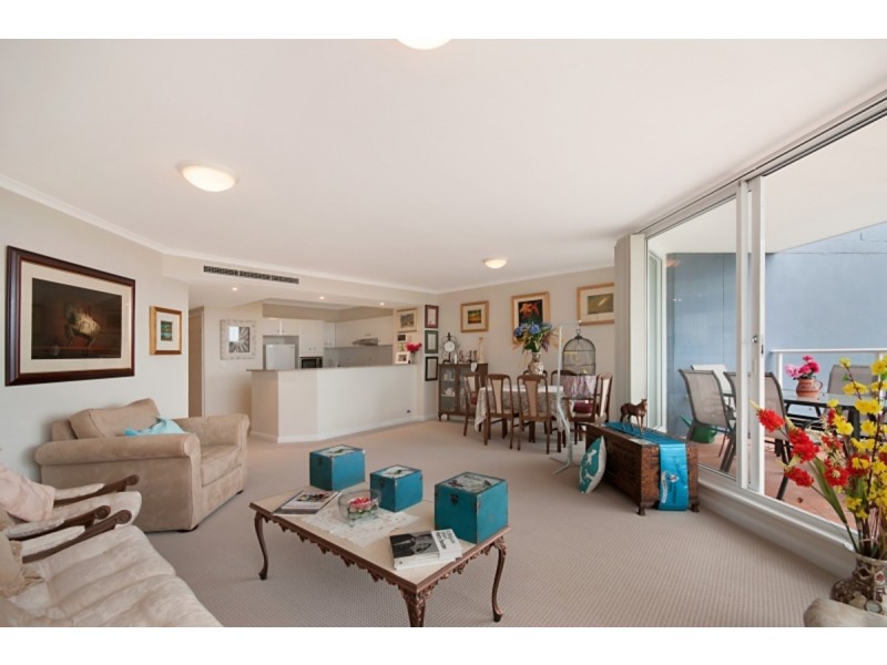 307/97-99 John Whiteway Drive, Gosford NSW 2250