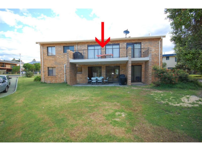 2/4 Del Mar Drive, Copacabana NSW 2251