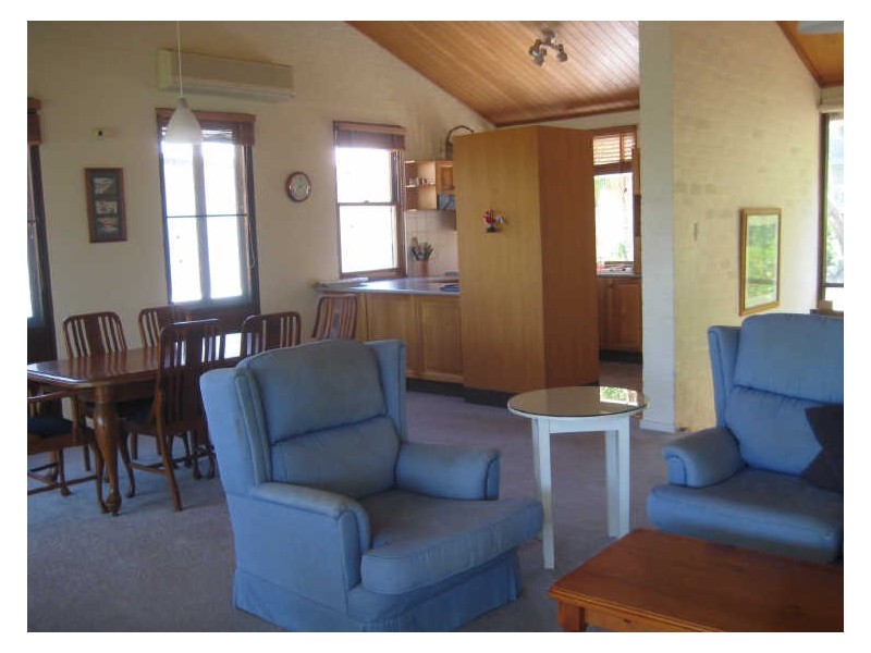 75 Beachview Esplande, Macmasters Beach NSW 2251