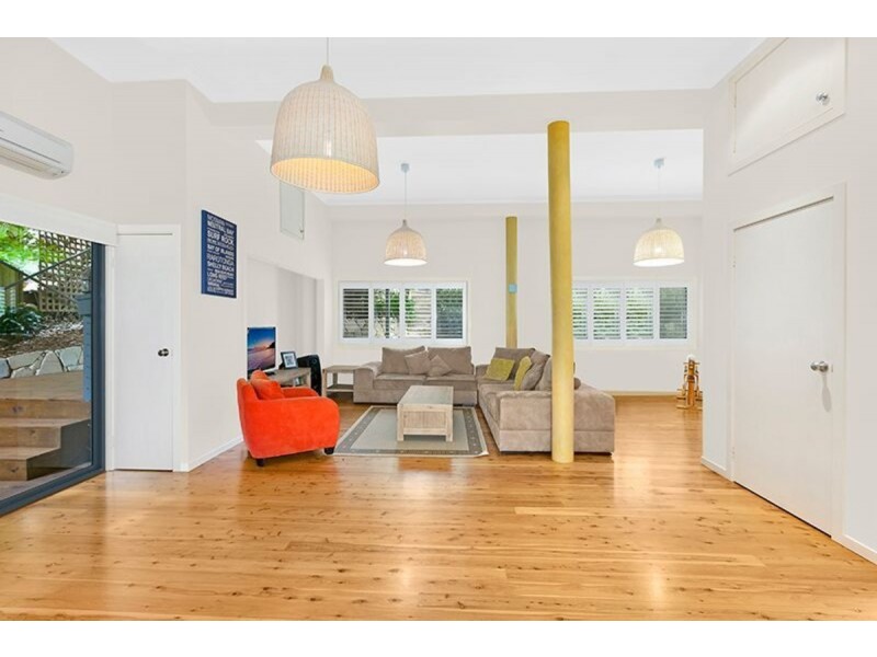 15 Laird Drive, Avoca Beach NSW 2251