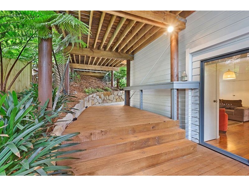 15 Laird Drive, Avoca Beach NSW 2251