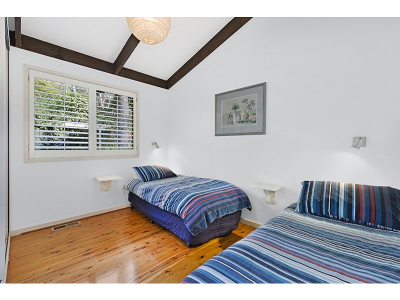 54 Avoca Drive, Avoca Beach NSW 2251