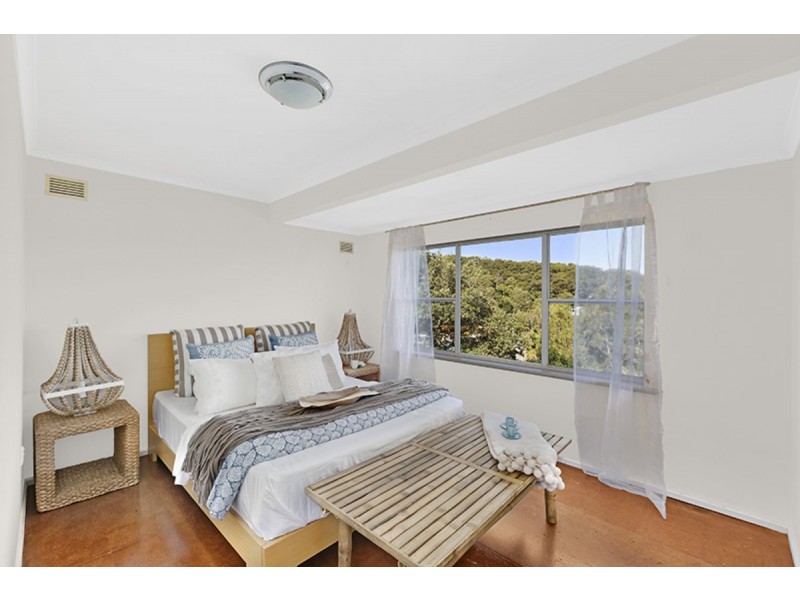 70 Tramway Road, North Avoca NSW 2260