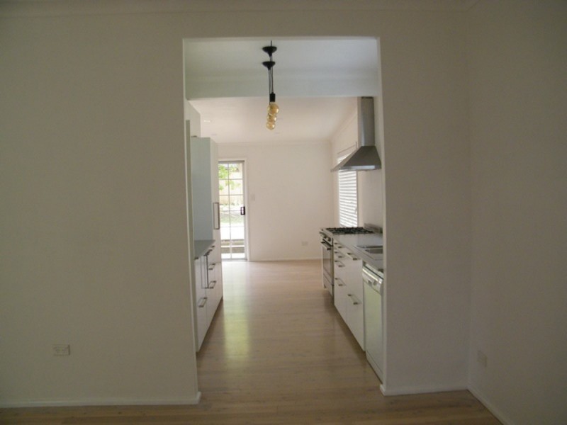 12 Tora Avenue, Kincumber NSW 2251