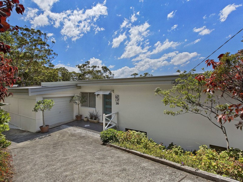 30 Fairscene Crescent, Avoca Beach NSW 2251