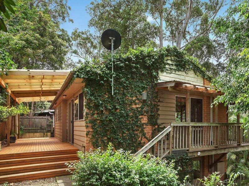 33 Walder Crescent, Avoca Beach NSW 2251