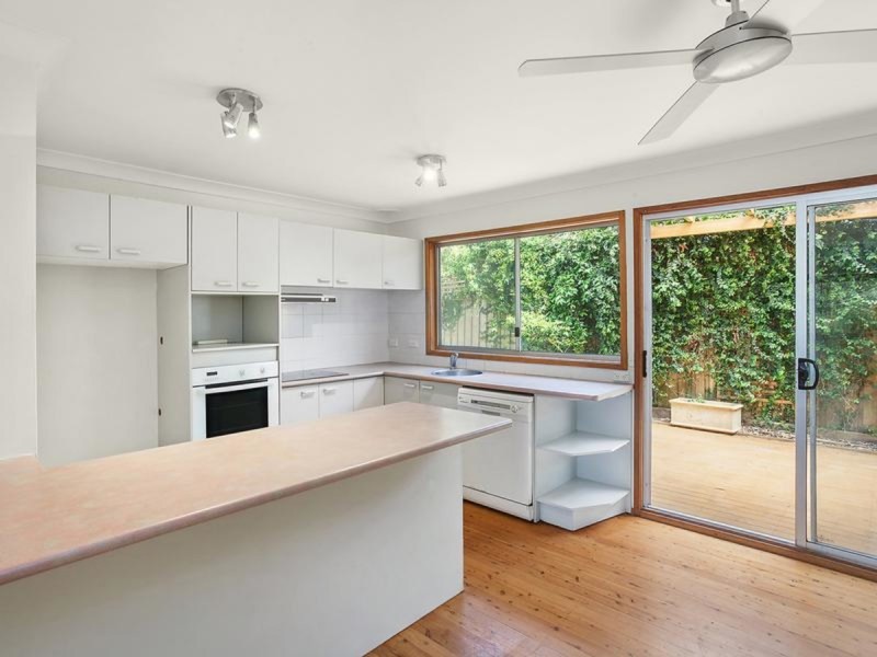 33 Walder Crescent, Avoca Beach NSW 2251