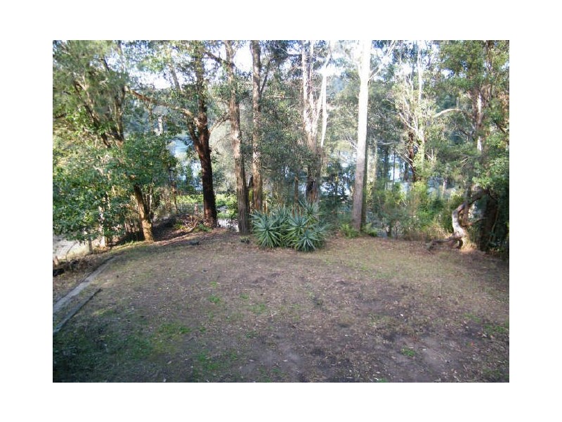 290 The Round Drive, Avoca Beach NSW 2251