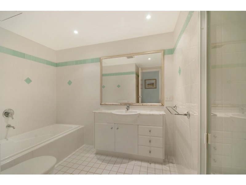 307/97-99 John Whiteway Drive, Gosford NSW 2250
