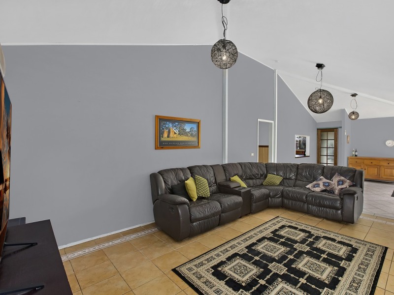 9 Broula Close, Kincumber NSW 2251