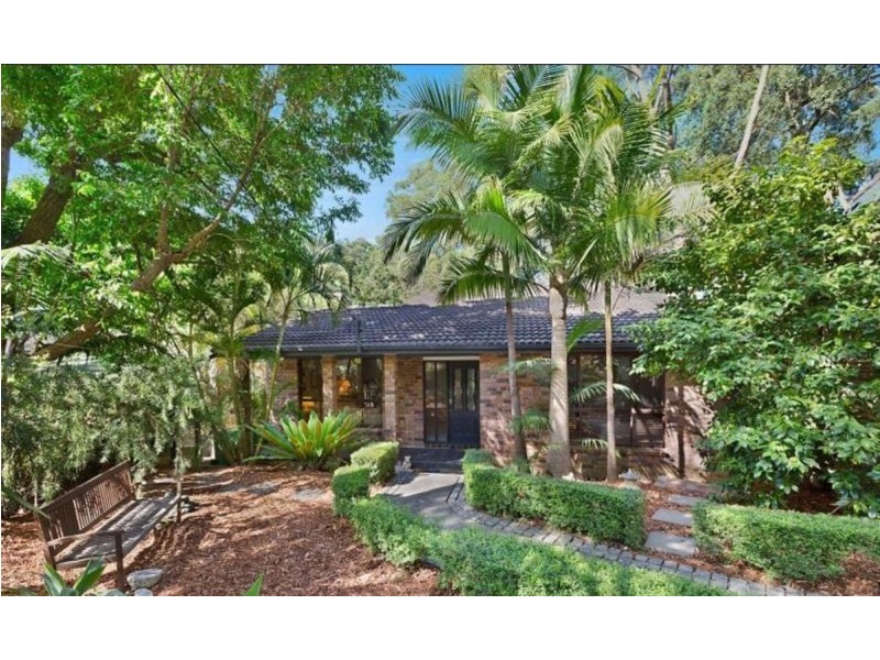 34 walder Crescent, Avoca Beach NSW 2251