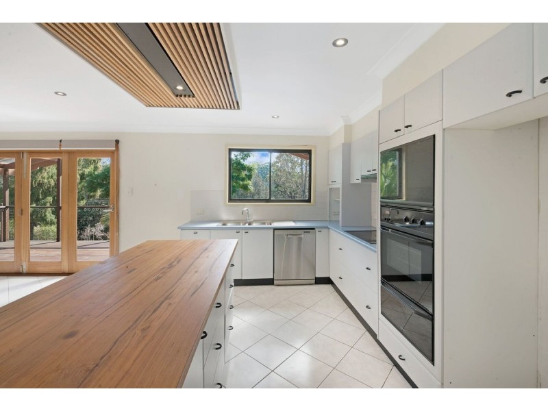 272 Avoca Drive, Avoca Beach NSW 2251