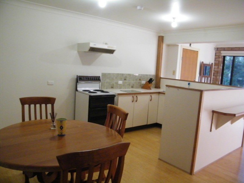 16 Lakeside Drive, Macmasters Beach NSW 2251