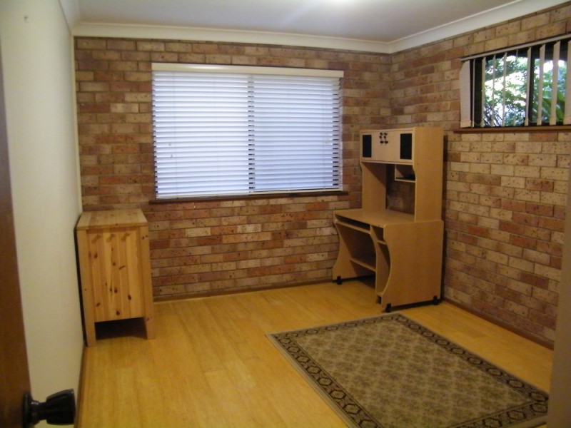 16 Lakeside Drive, Macmasters Beach NSW 2251