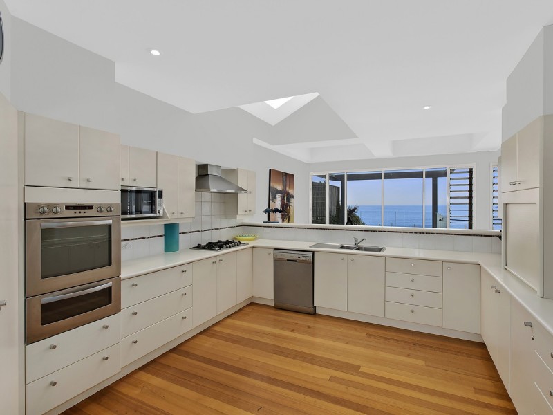 231 Del Monte Place, Copacabana NSW 2251