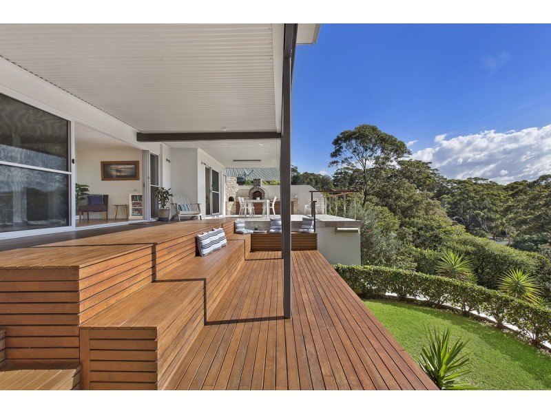 13 Fairscene Crescent, Avoca Beach NSW 2251