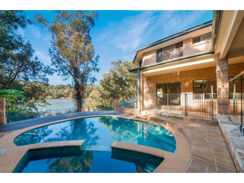 293A The Round Drive, Avoca Beach NSW 2251