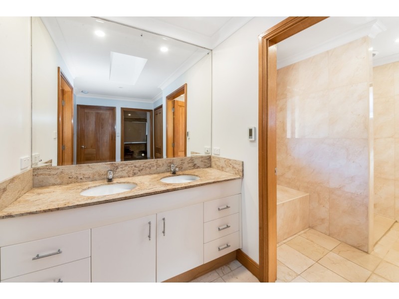293A The Round Drive, Avoca Beach NSW 2251