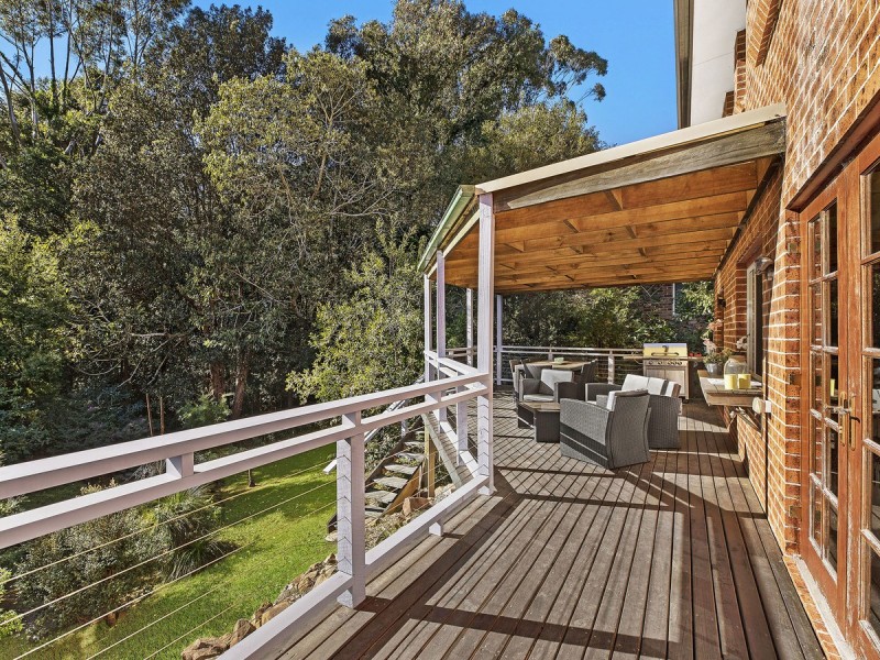 31 Moores Road, Avoca Beach NSW 2251