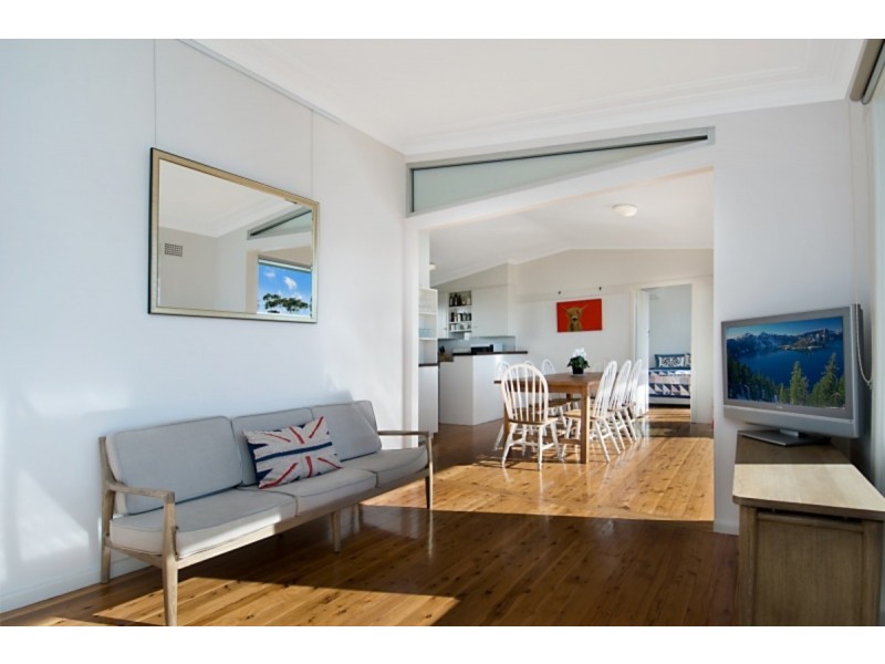 15 Fairscene Avenue, Avoca Beach NSW 2251