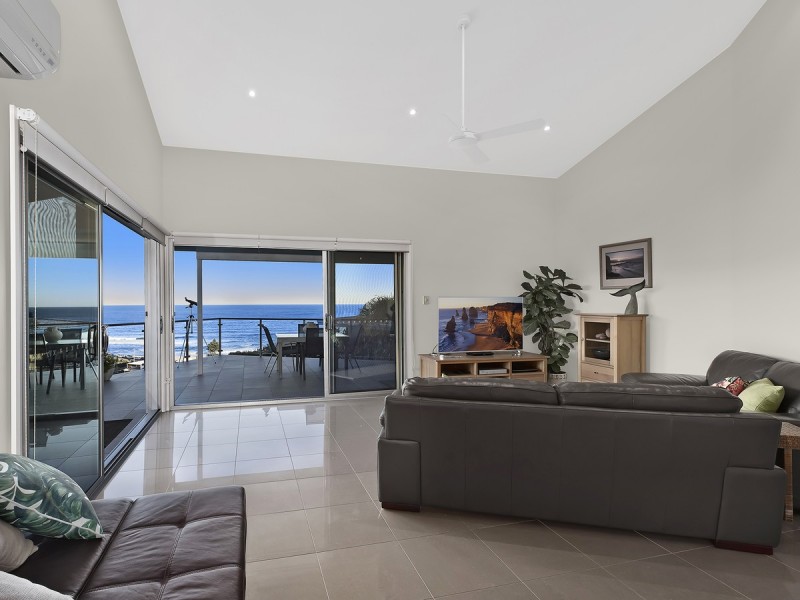 67 Copacabana Drive, Copacabana NSW 2251