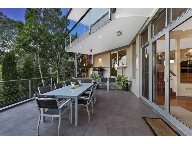 12 Warren Avenue, Avoca Beach NSW 2251