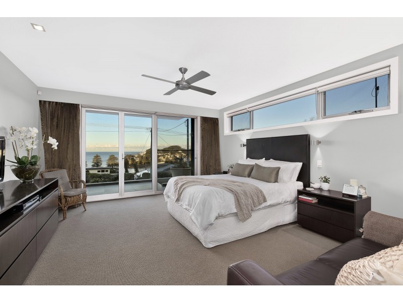 12 Warren Avenue, Avoca Beach NSW 2251