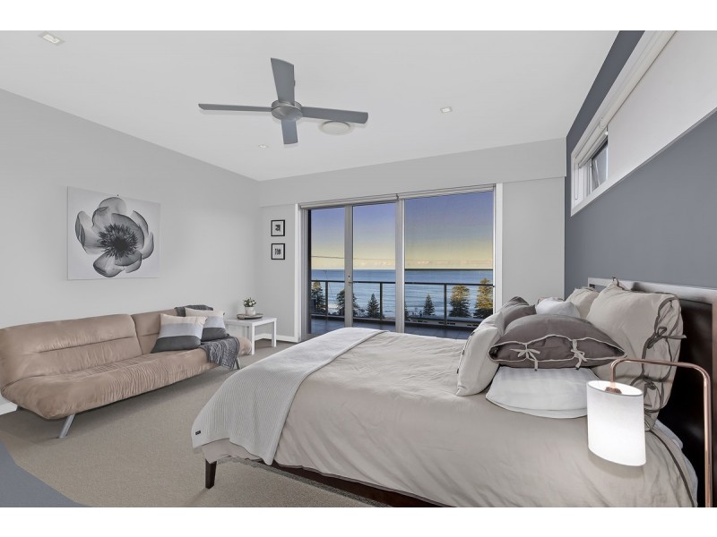 12 Warren Avenue, Avoca Beach NSW 2251