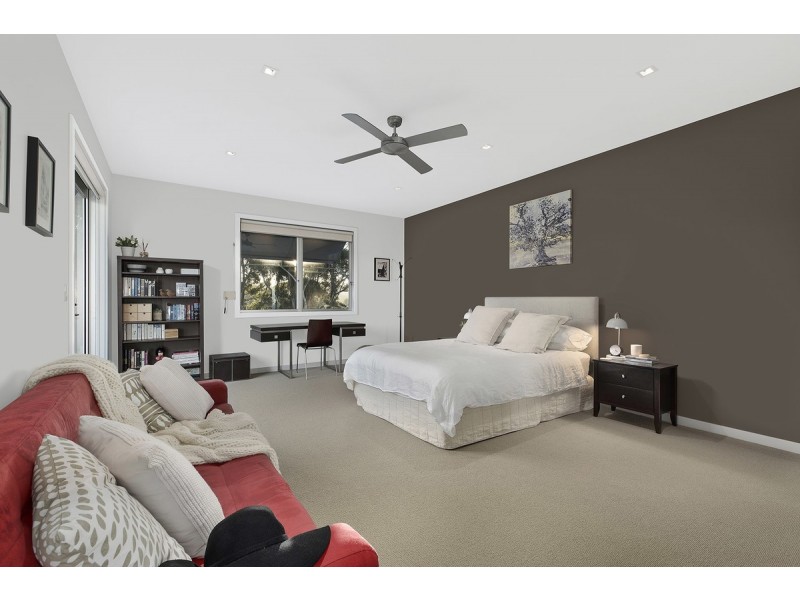 12 Warren Avenue, Avoca Beach NSW 2251